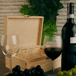  (B24NK215) Skrzynka z kieliszkami do wina 300ml, podziękowanie dla Rodziców