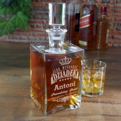  (KF17) Elegancka szklana karafka do whisky z grawerem