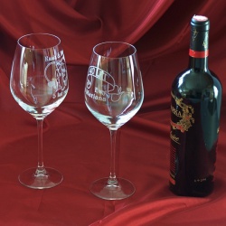  (K27) Duży kieliszek do wina z Twoim grawerem, o pojemności 500 ml